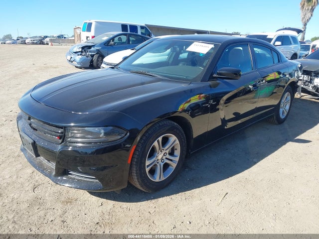 2C3CDXBG6NH169452 Dodge Charger Sxt Rwd