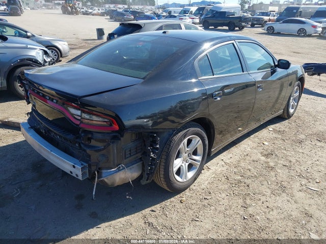 2C3CDXBG6NH169452 Dodge Charger Sxt Rwd