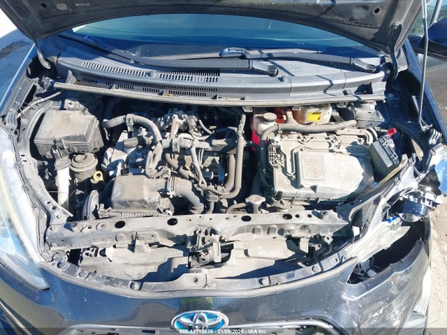JTDKDTB33G1590365 Toyota Prius C One