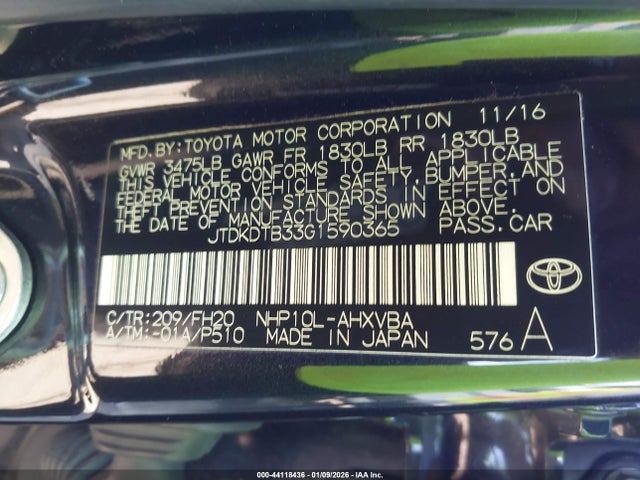 JTDKDTB33G1590365 Toyota Prius C One