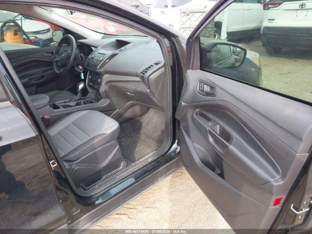 2017 FORD ESCAPE 1FMCU0F71HUD34141 Photo 4