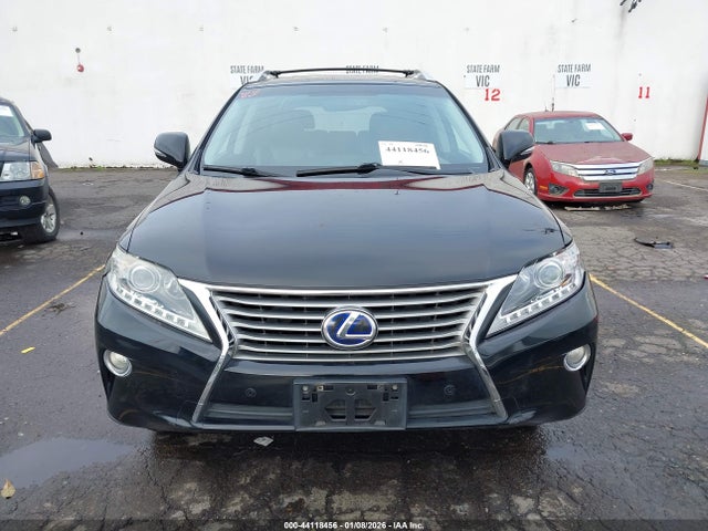 44118456 :رقم المزاد ، JTJBC1BA3D2058042 vin ، 2013 Lexus Rx 450h مزاد بيع