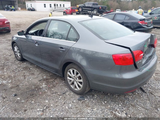 3VWD17AJ3EM294428 Volkswagen Jetta 1.8t Se