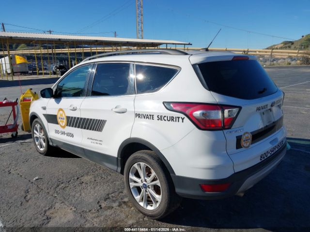2018 FORD ESCAPE 1FMCU0GD5JUC61351 Photo 2