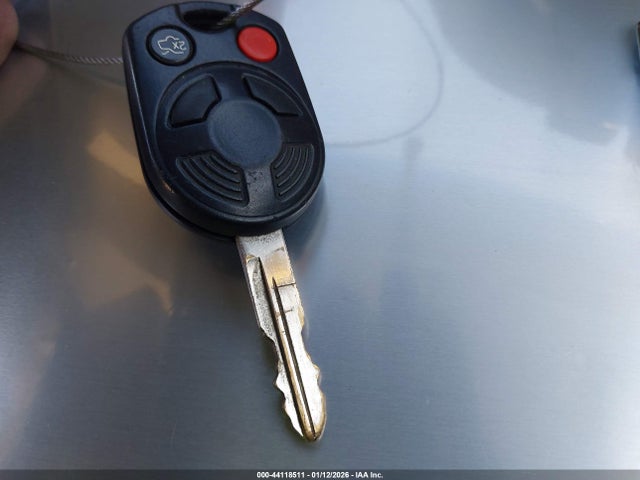 2008 FORD ESCAPE 1FMCU03Z68KC64931 Photo 10