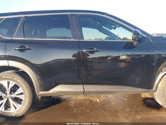 JN8AT3BA7MW023382 Nissan Rogue Sv Fwd