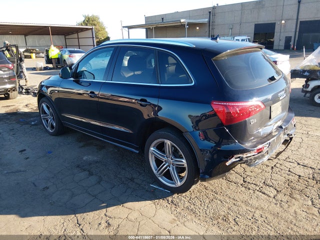 2011 AUDI Q5 WA1WKBFPXBA090754 Photo 2