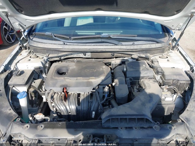 5NPE34AF1JH634445 Hyundai SONATA SEL