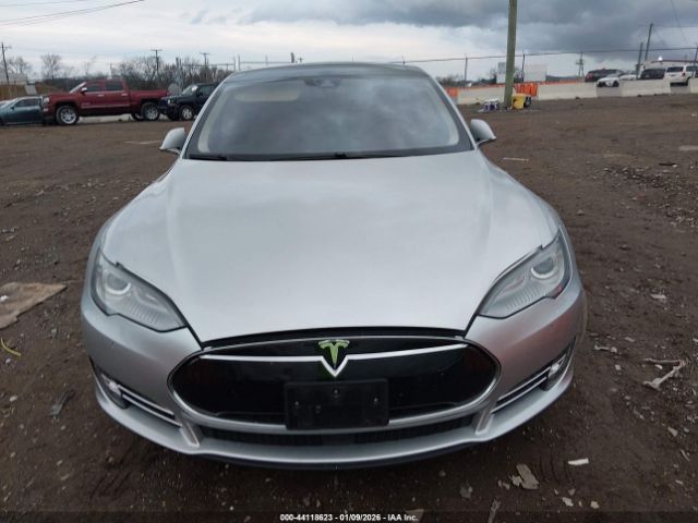 2014 TESLA MODEL S 5YJSA1H12EFP57063 Photo 5