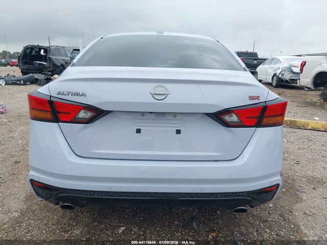44118646 :رقم المزاد ، 1N4BL4CV6RN417000 vin ، 2024 Nissan Altima Sr Fwd مزاد بيع