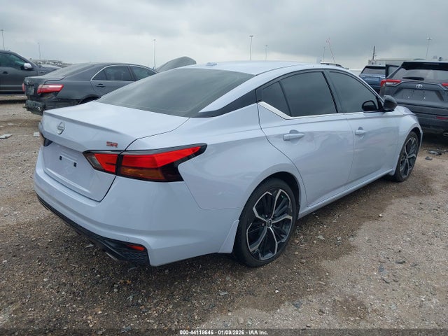 44118646 :رقم المزاد ، 1N4BL4CV6RN417000 vin ، 2024 Nissan Altima Sr Fwd مزاد بيع