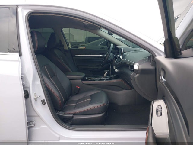 44118646 :رقم المزاد ، 1N4BL4CV6RN417000 vin ، 2024 Nissan Altima Sr Fwd مزاد بيع