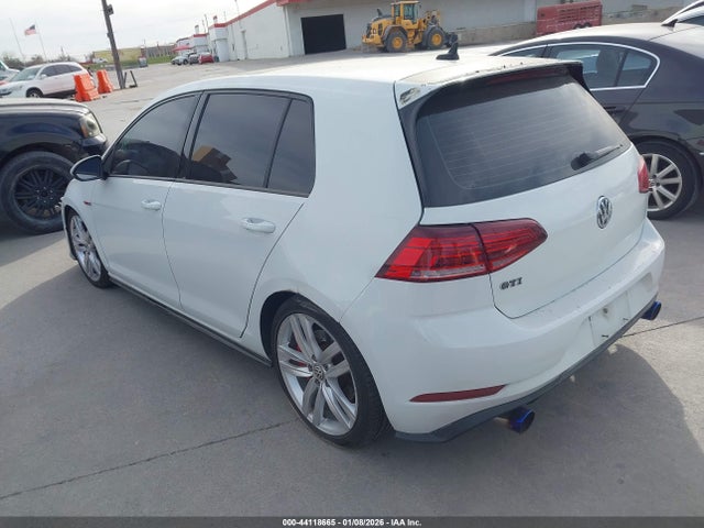2020 VOLKSWAGEN GOLF GTI 3VW5T7AU4LM001173 Photo 2