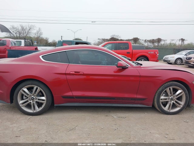 Ford Mustang Ecoboost Premium Fastback 2021 1FA6P8TH5M5108778 Image 13