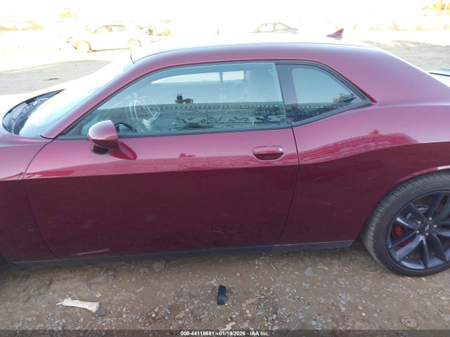 44118681 :رقم المزاد ، 2C3CDZFJ3KH741154 vin ، 2019 Dodge Challenger R/t Scat Pack مزاد بيع