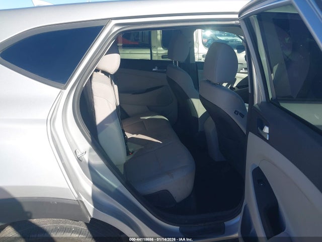 Hyundai TUCSON SE 2020 KM8J23A48LU083235 Image 8