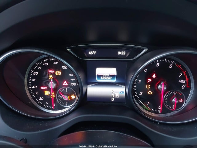WDDSJ4GB8JN693978 Mercedes-Benz CLA 250 4MATIC