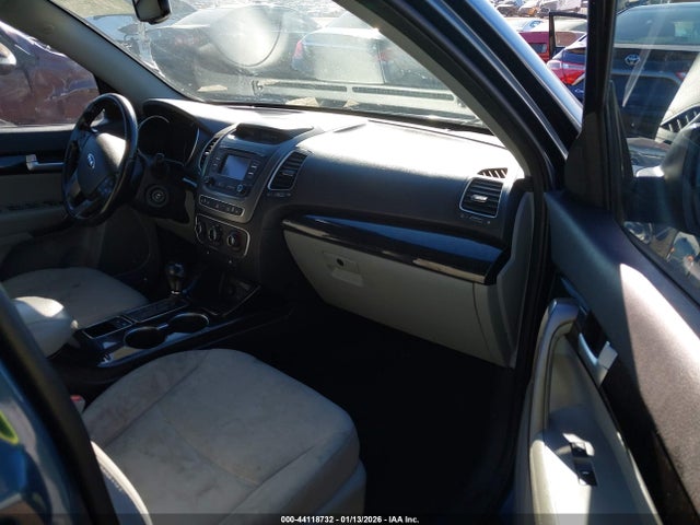 5XYKT3A6XFG601004 KIA SORENTO LX