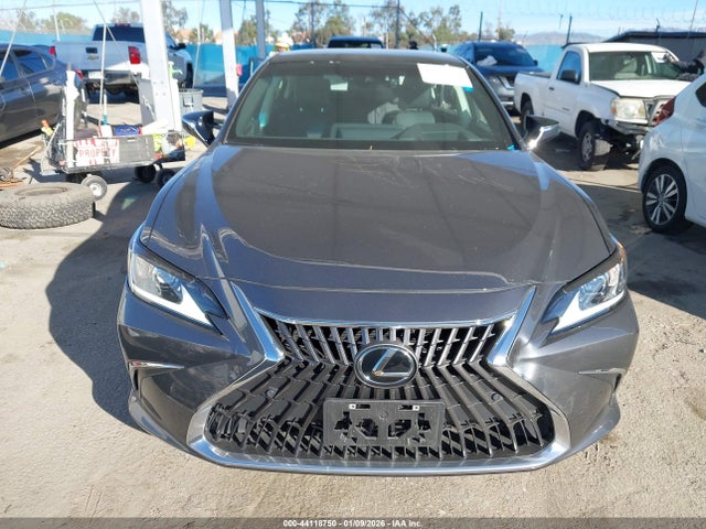 Lexus ES 350 2025 58ADZ1B1XSU190313 Image 12