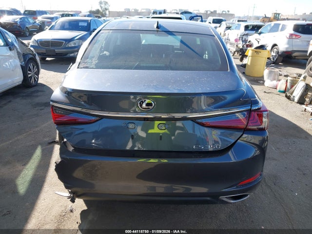Lexus ES 350 2025 58ADZ1B1XSU190313 Image 16
