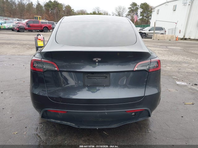 44118756 :رقم المزاد ، 7SAYGDED8SA375060 vin ، 2025 Tesla Model Y Long Range Dual Motor Rear-wheel Drive مزاد بيع