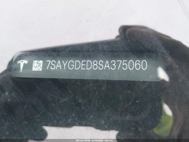 44118756 :رقم المزاد ، 7SAYGDED8SA375060 vin ، 2025 Tesla Model Y Long Range Dual Motor Rear-wheel Drive مزاد بيع