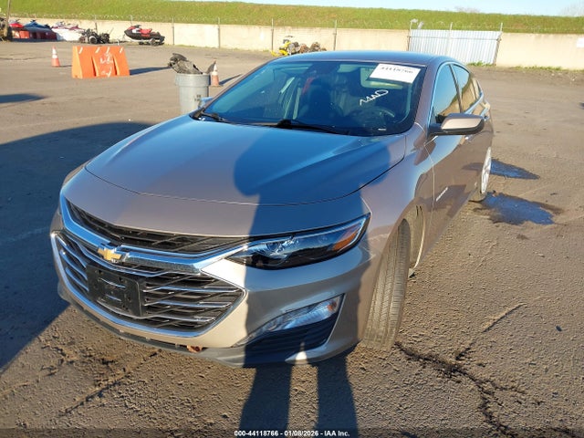 1G1ZD5ST1PF176071 Chevrolet Malibu Fwd 1lt