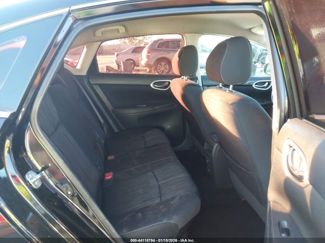 3N1AB7AP3JL627138 Nissan SENTRA SV