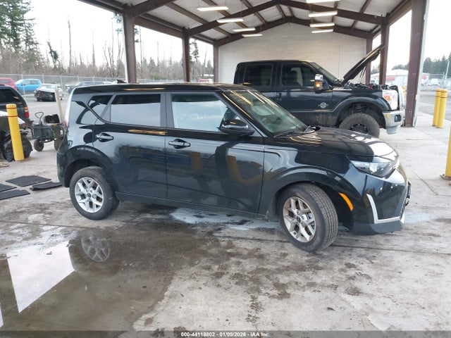 KNDJ23AU8S7271691 KIA SOUL LX