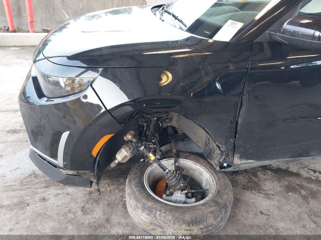 KNDJ23AU8S7271691 KIA SOUL LX