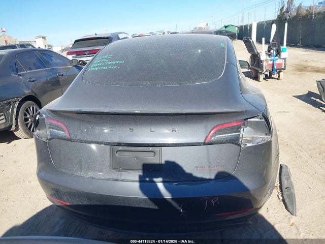 Продаж на аукціоні авто 2023 Tesla Model 3 Performance Dual Motor All-wheel Drive, vin: 5YJ3E1EC0PF628238, номер лоту: 44118824