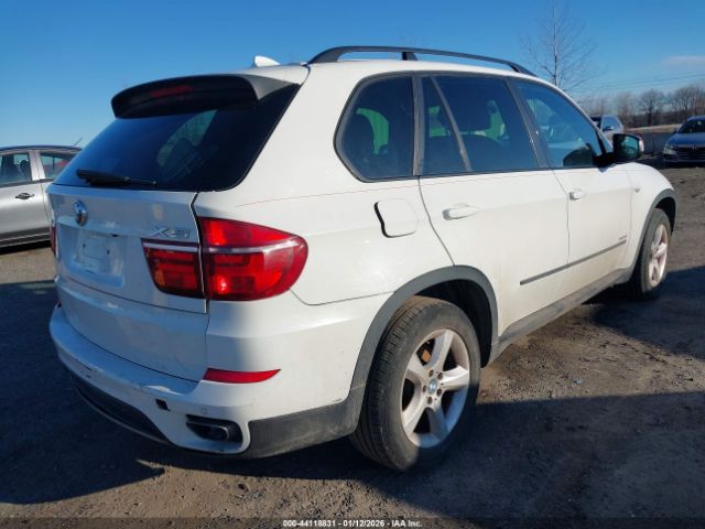 2012 BMW X5 5UXZV8C58CL422811 Photo 3