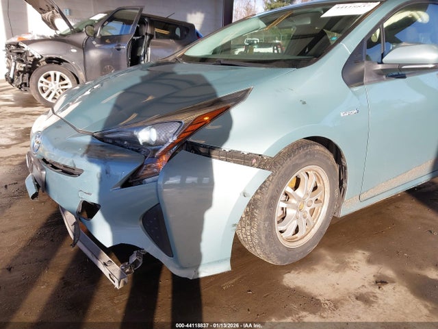 JTDKBRFU3G3015750 Toyota Prius Two