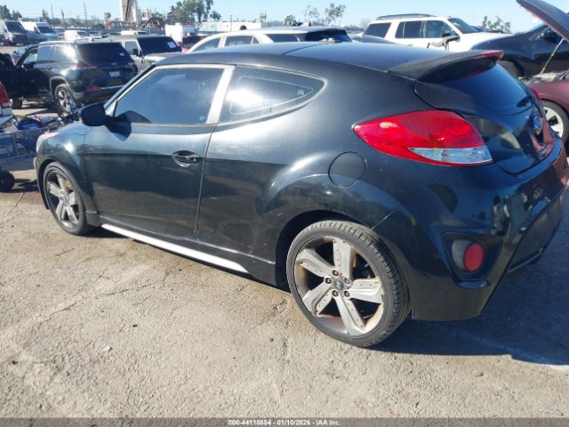 2015 HYUNDAI VELOSTER KMHTC6AE3FU225897 Photo 2
