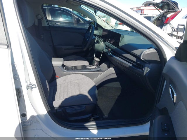 44118862 :رقم المزاد ، 3KPFU4DEXSE123276 vin ، 2025 Kia K4 Ex مزاد بيع