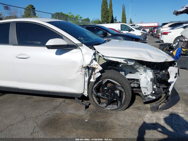 44118862 :رقم المزاد ، 3KPFU4DEXSE123276 vin ، 2025 Kia K4 Ex مزاد بيع