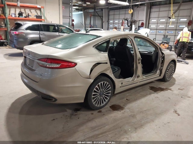 3FA6P0T93HR245943 Ford FUSION SE
