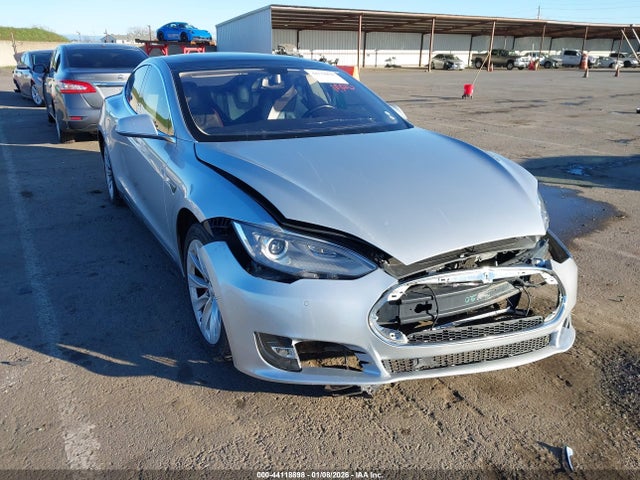 2013 TESLA MODEL S 5YJSA1DPXDFP20769 Photo 0