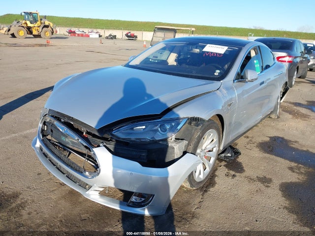 2013 TESLA MODEL S 5YJSA1DPXDFP20769 Photo 1