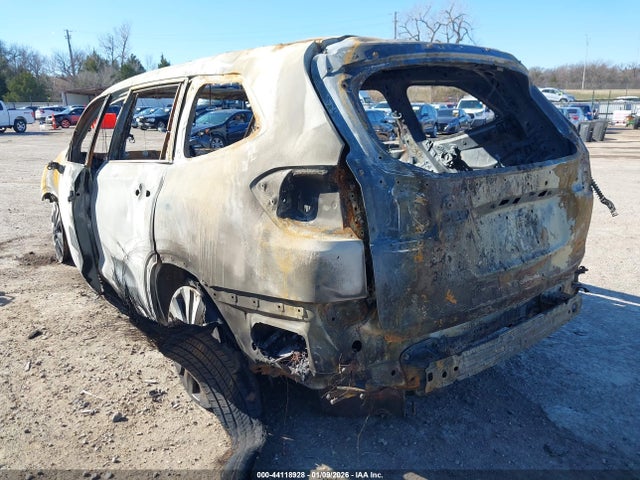 2022 SUBARU ASCENT 4S4WMAPD3N3411410 Photo 2