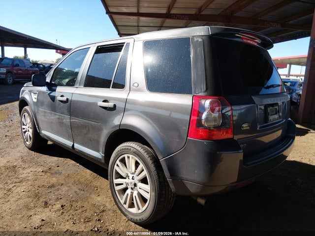 2010 LAND ROVER LR2 SALFR2BN5AH195416 Photo 2
