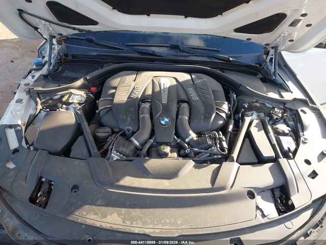 2016 BMW 750I WBA7F2C51GG417934 Photo 9