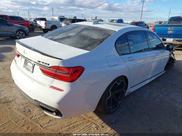 2016 BMW 750I WBA7F2C51GG417934 Photo 3