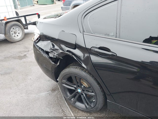 2016 Bmw 328i მანქანა იყიდება აუქციონზე, vin: WBA8E9G51GNT85105, აუქციონის ნომერი: 44119004