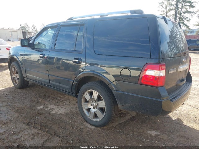 2010 FORD EXPEDITION 1FMJU1K5XAEB70809 Photo 2