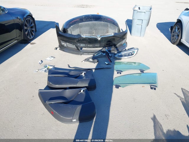 Tesla Model S 100d/75d/p100d 2018 5YJSA1E29JF281563 Image 12