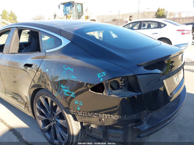 Tesla Model S 100d/75d/p100d 2018 5YJSA1E29JF281563 Image 23