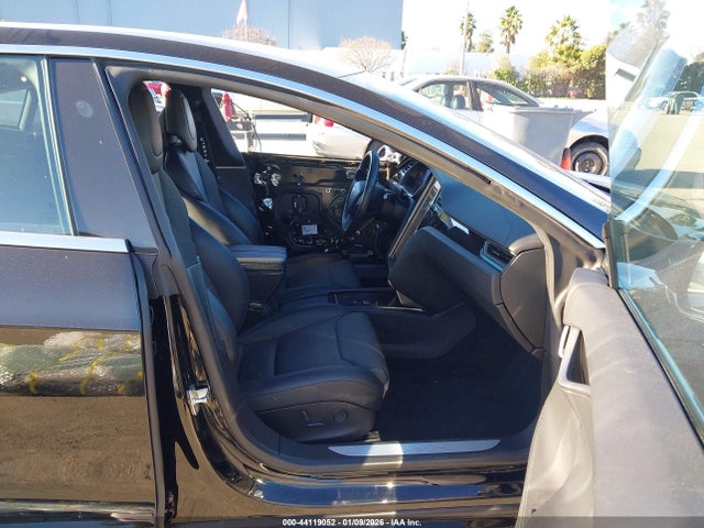 2018 TESLA MODEL S 5YJSA1E29JF281563 Photo 4