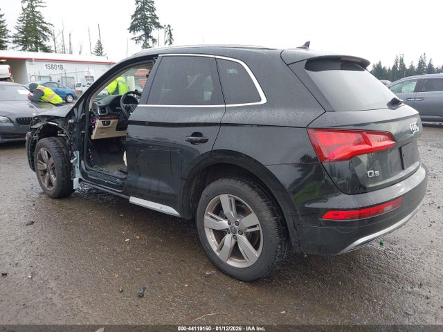 2018 AUDI Q5 WA1BNAFY2J2066739 Photo 2