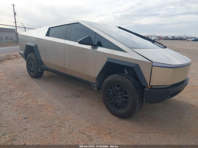 2025 TESLA CYBERTRUCK 7G2CEHED1SA060229
